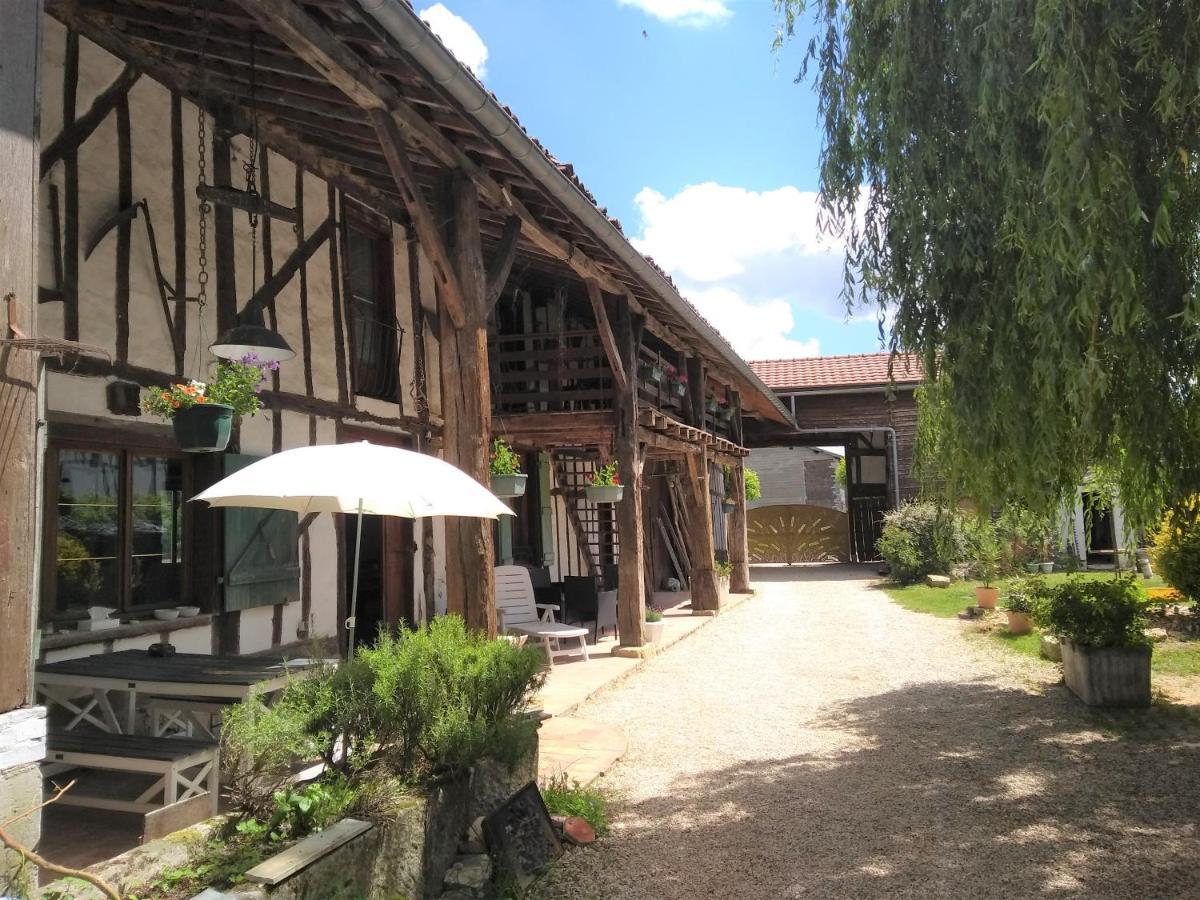 La Varniere 代地区蒙蒂耶 外观 照片